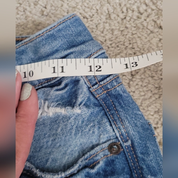 American Eagle Outfitters Distressed Jean Shorts Size 0 - Picture 8 of 11